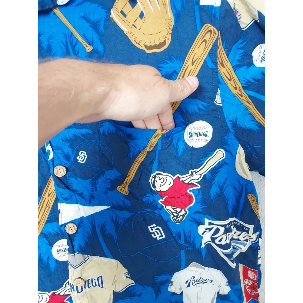 Vintage San Diego Padres Shirt Mens Large Reyn Spooner 100% Rayons Graphic MLB - Picture 6 of 10